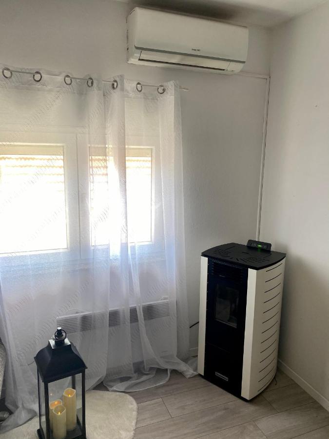 Appartamento Apartman Ivica Zara Esterno foto